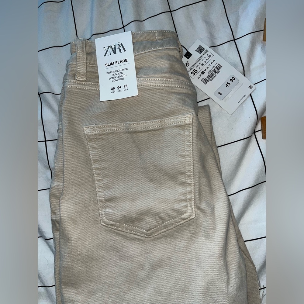 NWT Zara Womens Size 4 Slim Flare